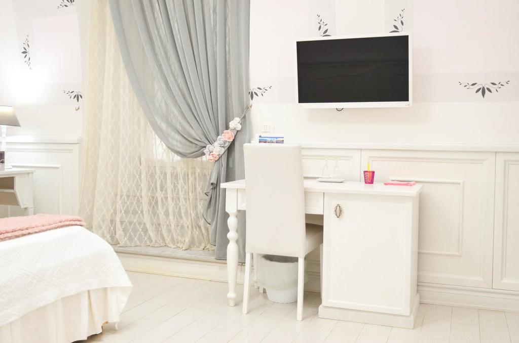 Domus Rosa Bed and Breakfast Napoli Værelse billede